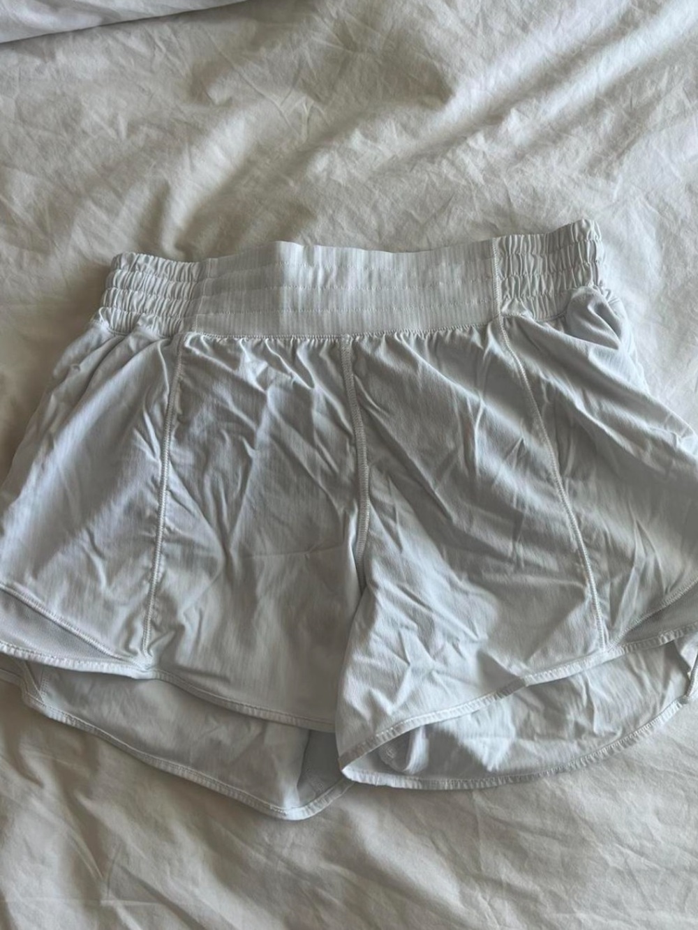 Lululemon White Speed Up Shorts